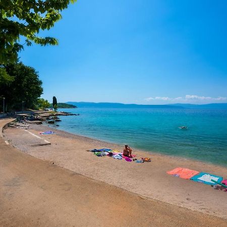 Seaside Holiday Home Lily Njivice Buitenkant foto